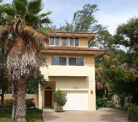 Serenity Four Bedroom Villa Holmes Beach Exterior photo