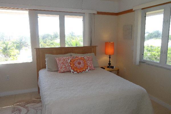 Serenity Four Bedroom Villa Holmes Beach Exterior photo
